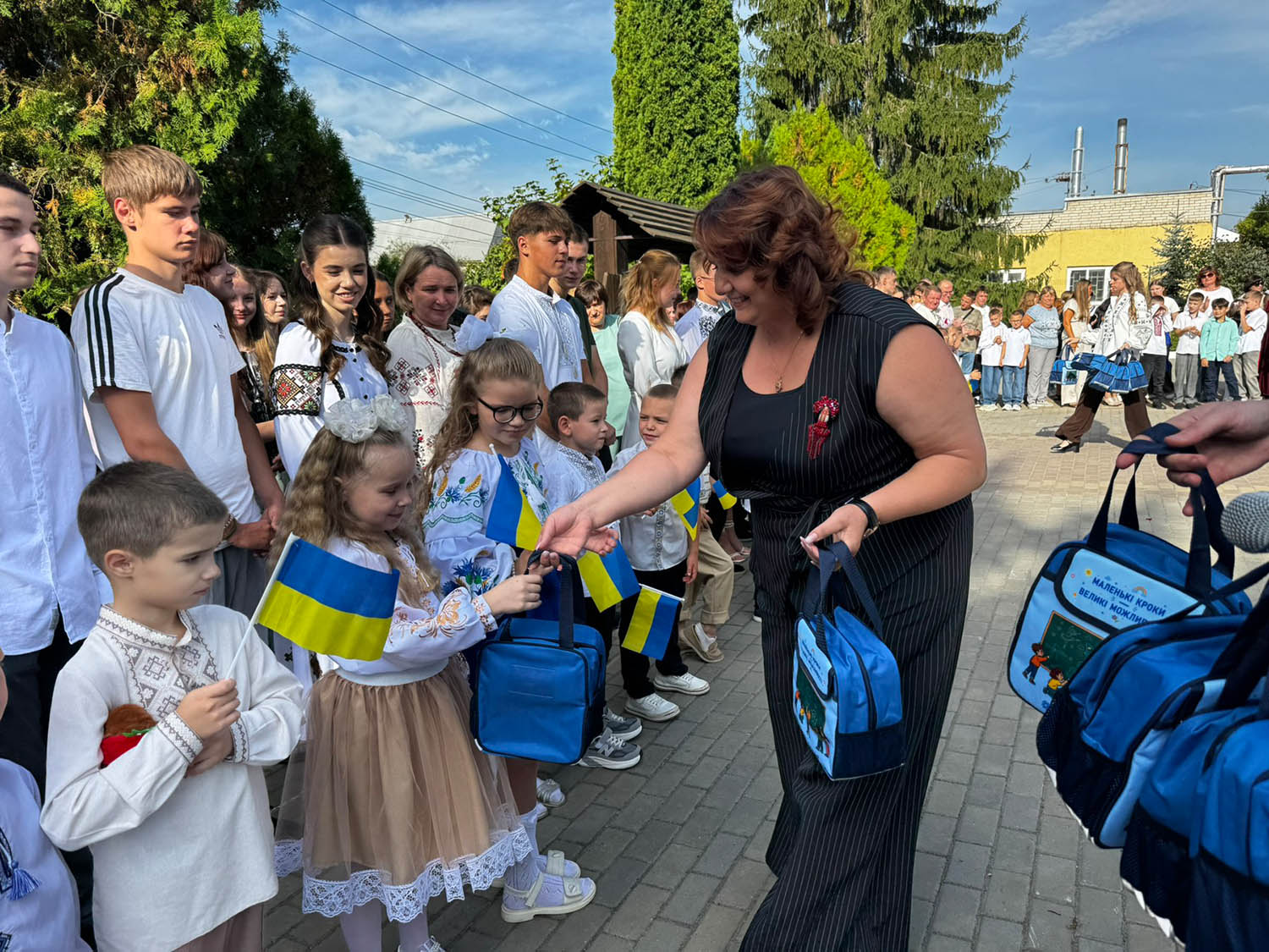 МХП вітає першокласників в ліцеї №1