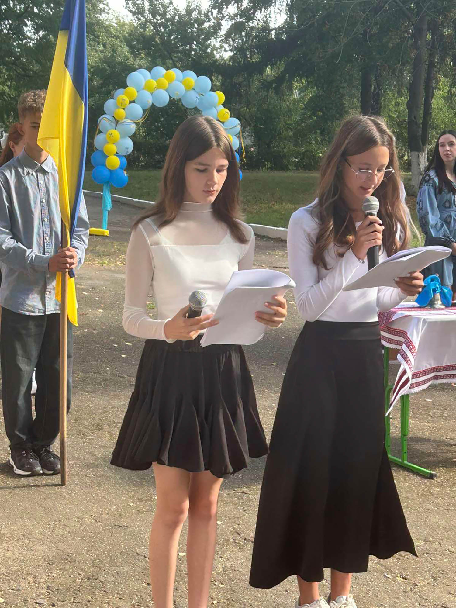 Першовересневі заходи в Заозерненської гімназії