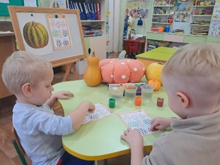 Малювання пальчиком «Гарбузова палітра»